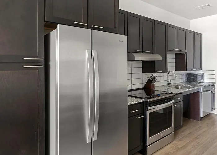 Landing Stunning 1bd Clubhouse Yoga * Fort Worth